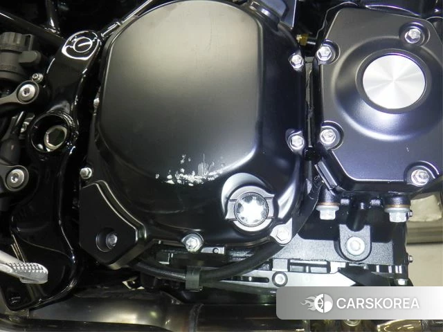 Engine photo