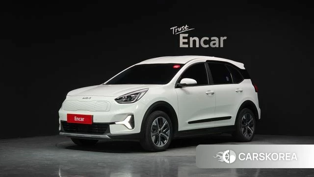 Kia Niro Plus 2023 Белый из Кореи