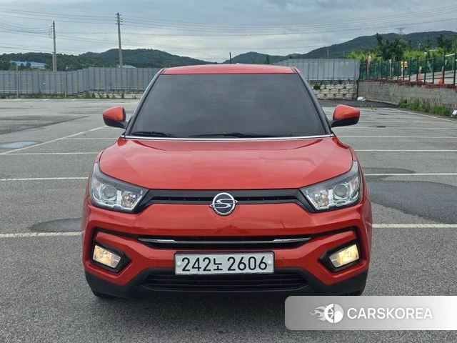 Ssangyong Tivoli Armor 2019 Оранжевый из Кореи