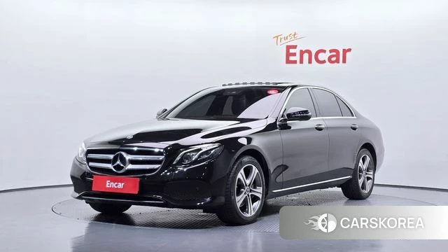 Mercedes-Benz E-Class W213 2019 Черный из Кореи
