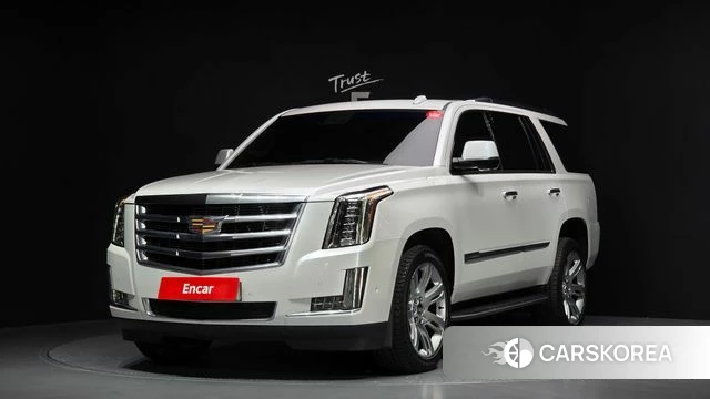 Cadillac Escalade 2018 Белый из Кореи