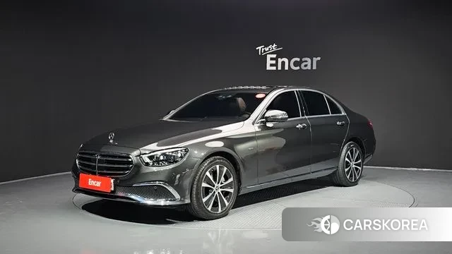 Mercedes-Benz E-Class W213 2020 Серый из Кореи
