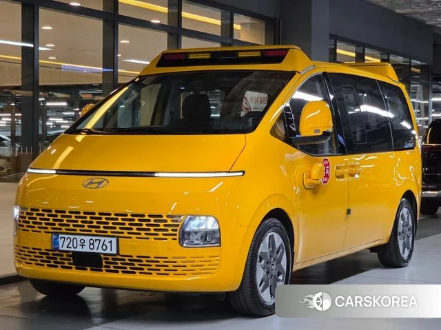 Hyundai Staria 2025 Желтый из Кореи