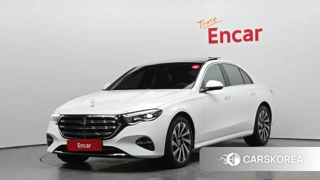 Mercedes-Benz E-Class W214 2024 Белый из Кореи