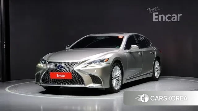 Lexus LS500h 5th generation 2018 Песочный из Кореи