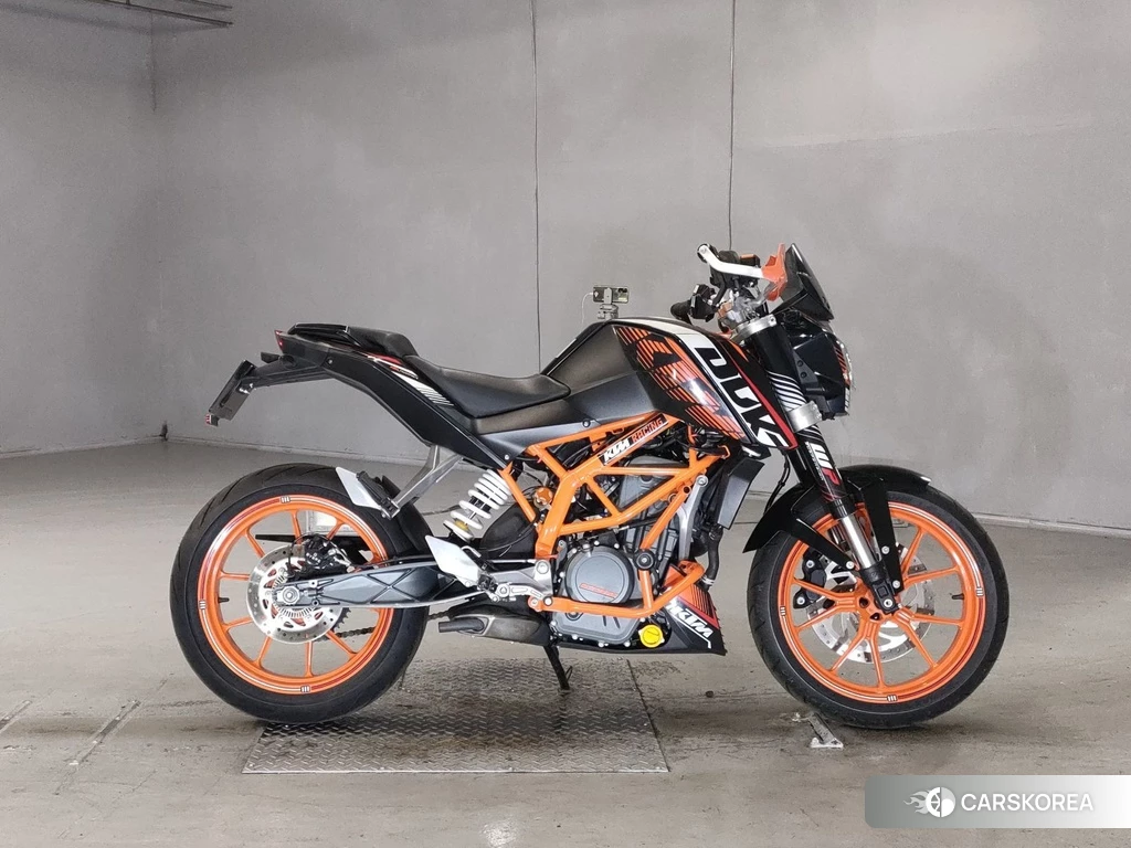 Проданный KTM 250 DUKE 2015 из Японии