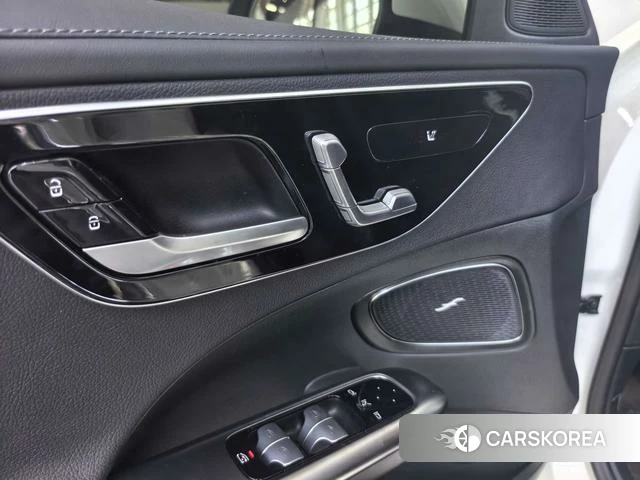 Mercedes-Benz Class C 2023 Белый из Китая