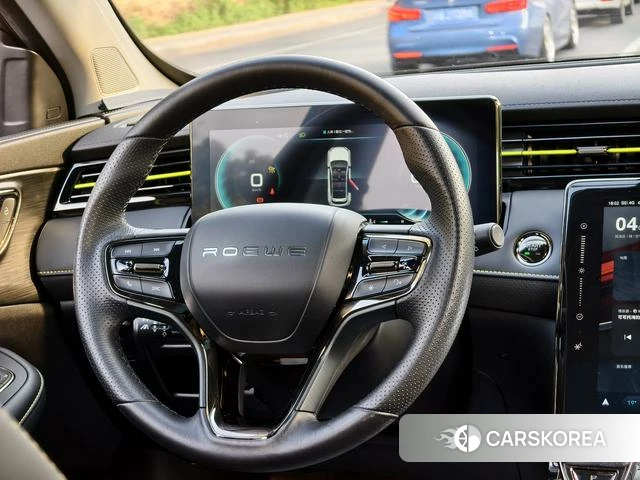 Roewe RX5 2022 Темно-серый из Китая