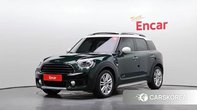Mini Cooper D Countryman 2018 Темно-зеленый из Кореи