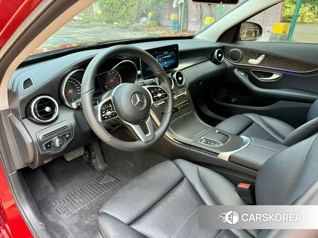 Mercedes-Benz Class C 2019 Красный из Китая