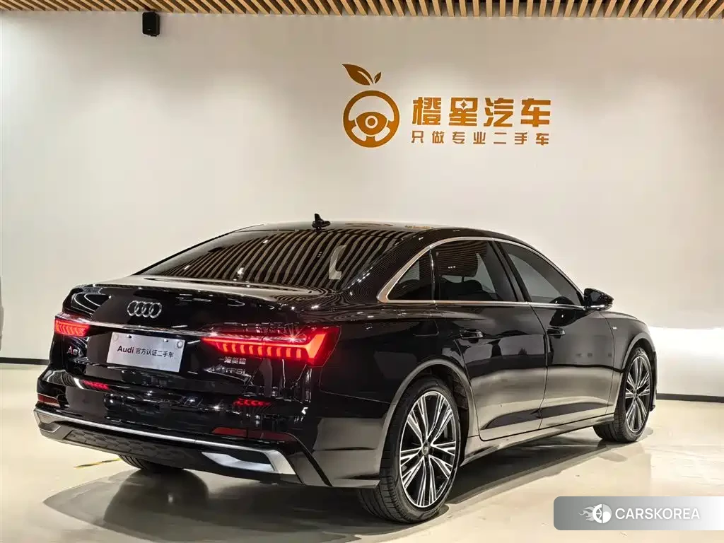 Audi A6L 2024 Черный из Китая