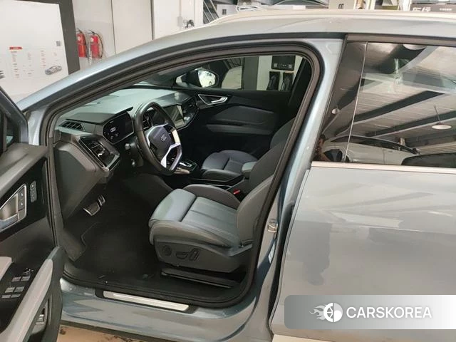 Audi Q4 e-tron 2025 Синий из Китая
