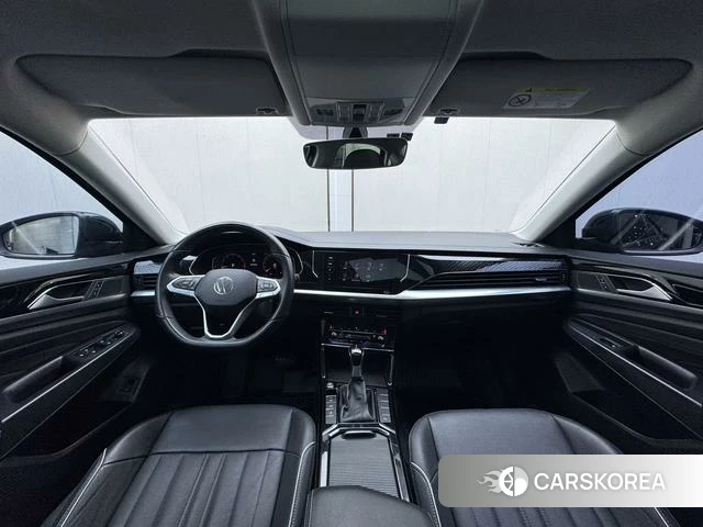 Volkswagen Passat 2021 Черный из Китая