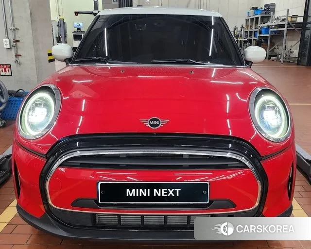 Mini Cooper 2022 Красный из Кореи
