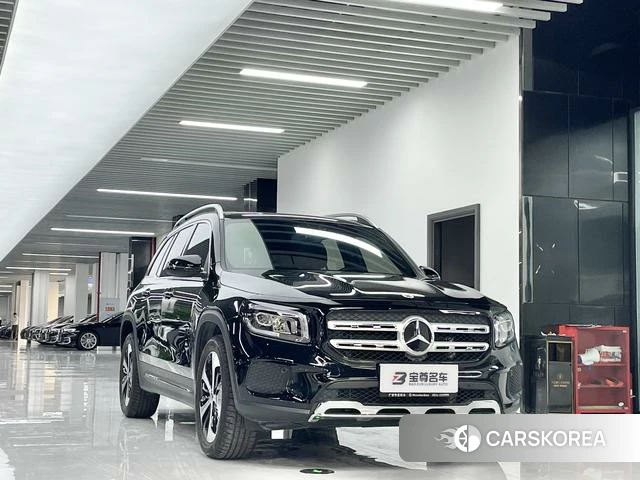 Mercedes-Benz GLB 2023 Черный из Китая