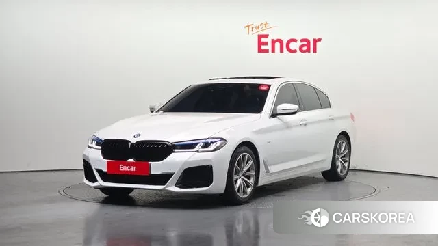 BMW 5 Series (G30) 2018 Белый из Кореи