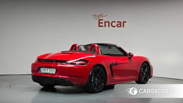 Porsche 718 Boxster 2021 Красный из Кореи