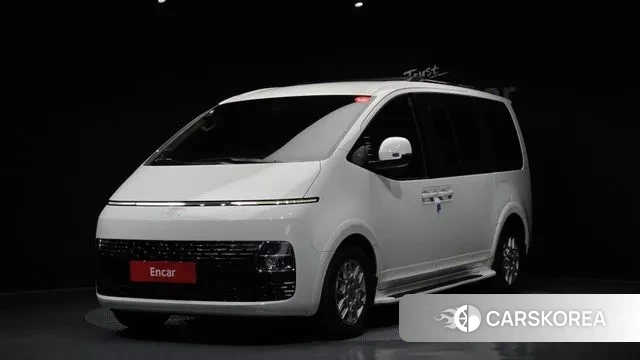 Hyundai Staria 2024 Белый из Кореи