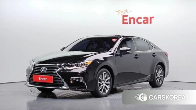 Lexus New ES300h 2018 Серый из Кореи