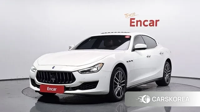Maserati Ghibli 2019 Белый из Кореи