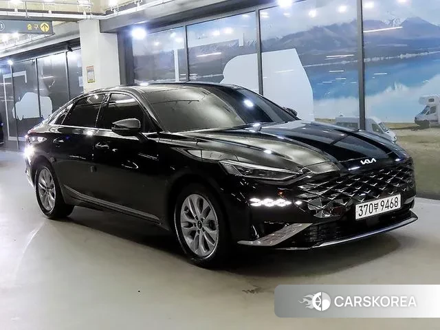 Kia K8 2022 Черный из Кореи