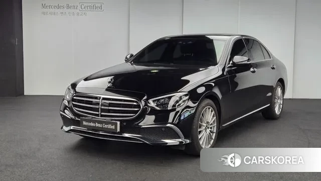 Mercedes-Benz E-Class W213 2022 Черный из Кореи