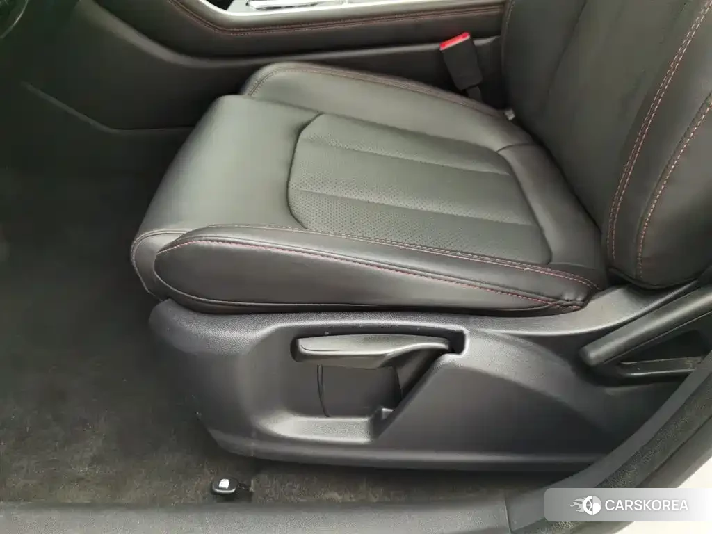 Chang'an CS75 2023 Белый из Китая
