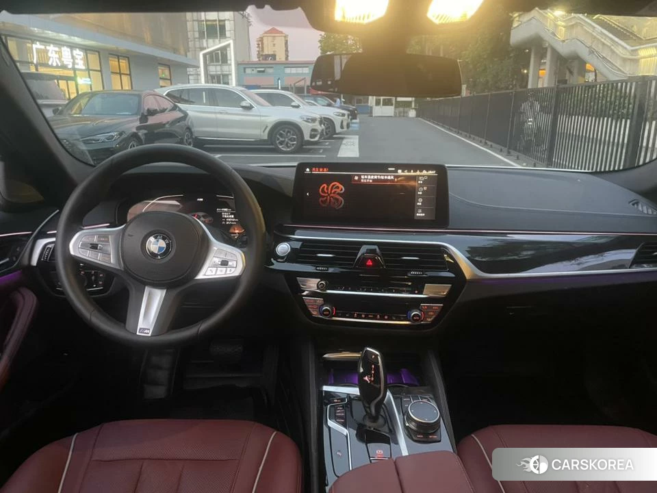 BMW 5 series 2022 Белый из Китая