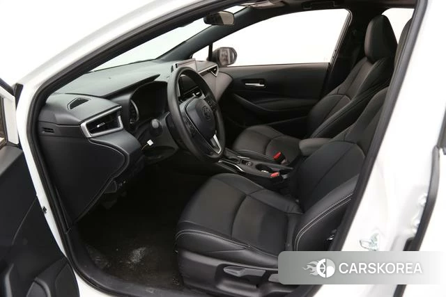 Toyota Lei Ling 2023 Белый из Китая