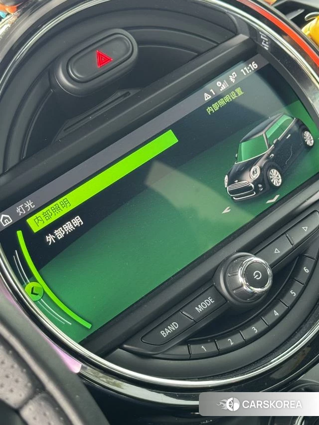 MINI Unknown 2019 Белый из Китая