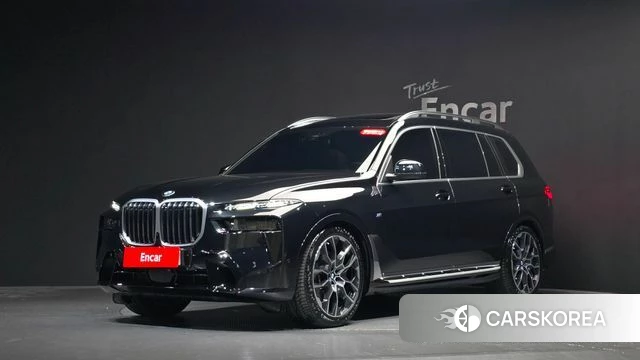 BMW X7 (G07) 2026 Черный из Кореи