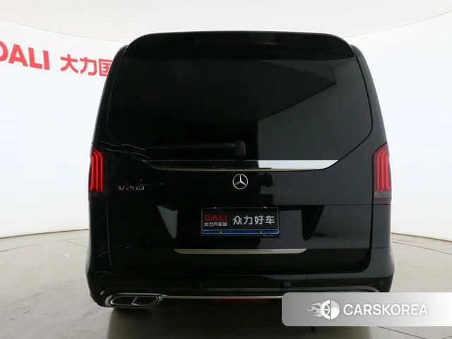 Mercedes-Benz V-class 2022 Черный из Китая