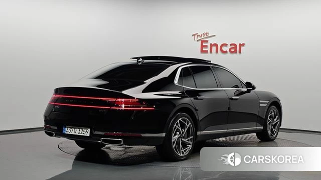 Genesis G90 (RS4) 2022 Черный из Кореи