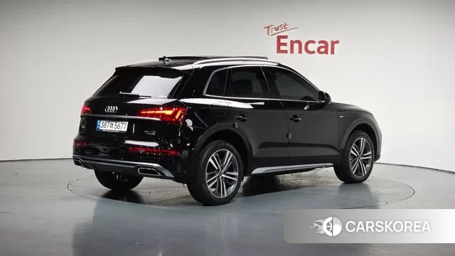 Audi Q5 (FY) 2021 Черный из Кореи