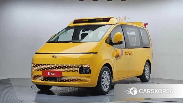Hyundai Staria 2024 Желтый из Кореи