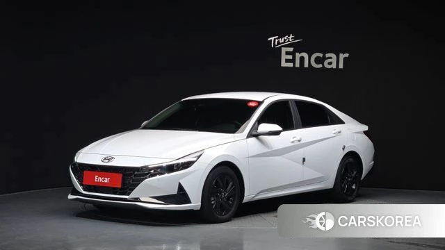 Hyundai Avante (CN7) 2023 Белый из Кореи