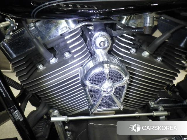 Engine photo