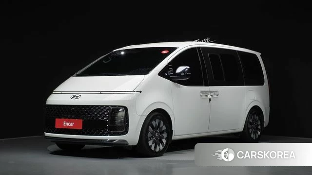 Hyundai Staria 2022 Белый из Кореи