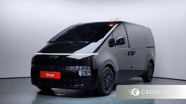 Hyundai Staria 2023 Черный из Кореи