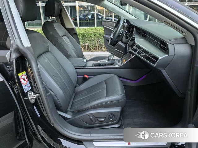 Audi A7 2021 Черный из Китая