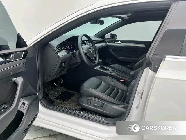 Volkswagen CC 2020 Белый из Китая