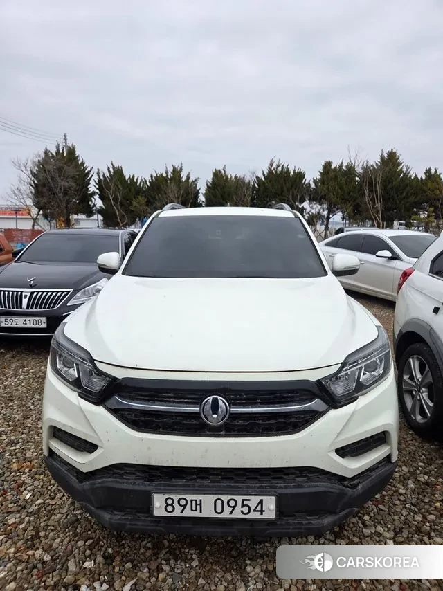 Ssangyong Rexton Sports 2020 Белый из Кореи