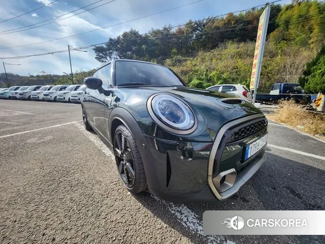 Mini Cooper S 2022 Светло-зеленый из Кореи