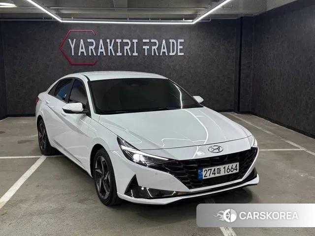 Hyundai Avante (CN7) 2022 Белый из Кореи