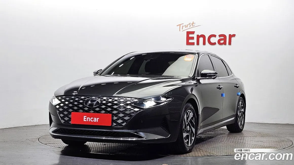 Hyundai The New Grandeur IG Hybrid 2021 Черный из Кореи