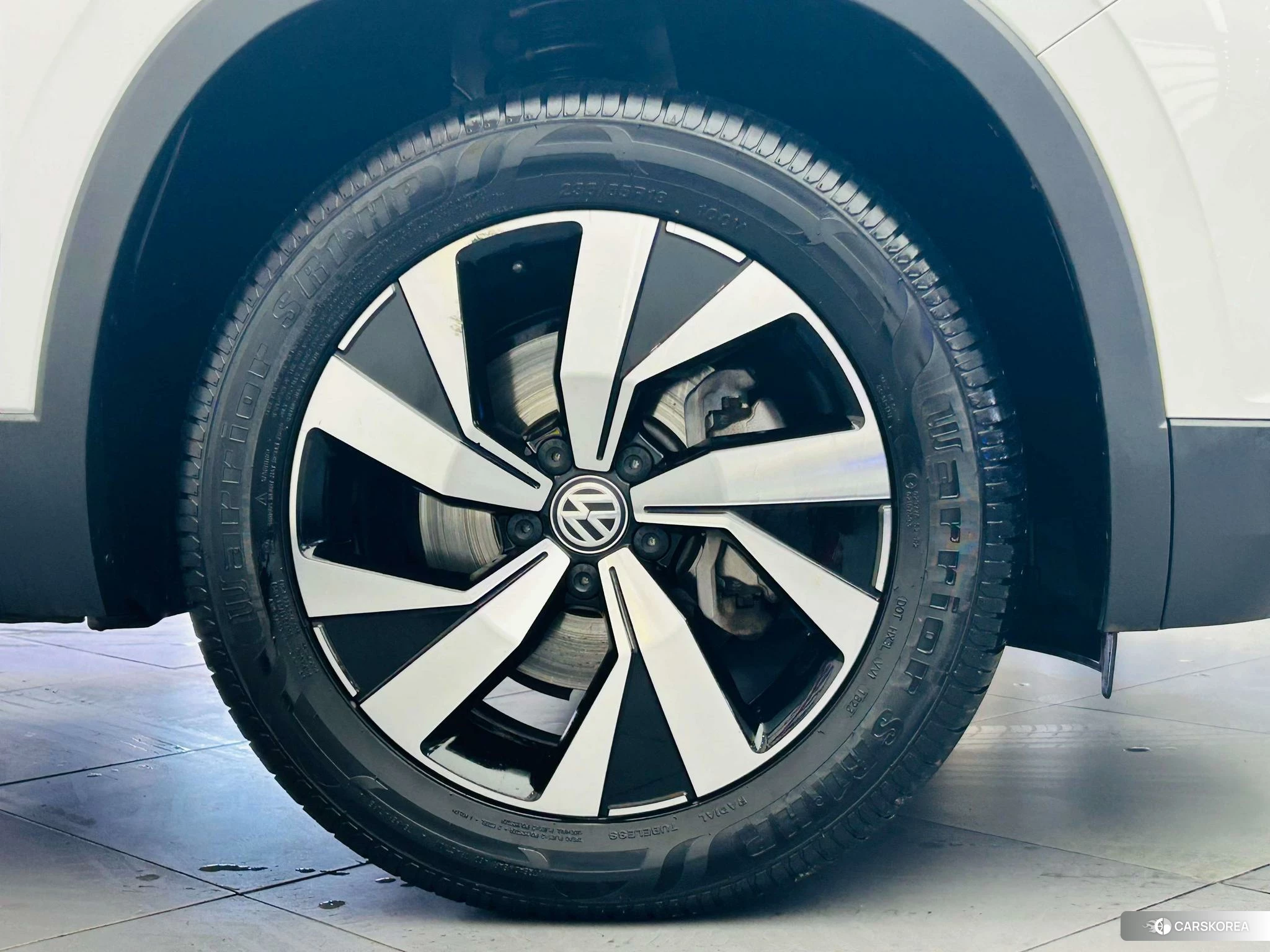 Volkswagen Tanyue 2020 Белый из Китая