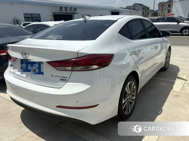 Hyundai Lead 2019 Белый из Китая