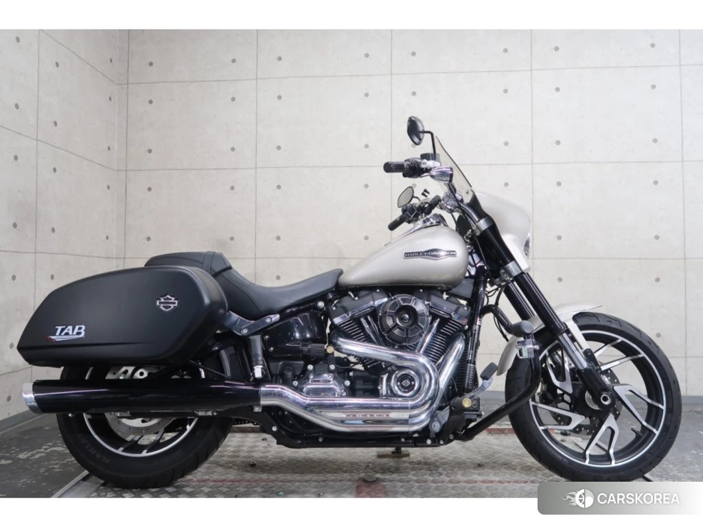 Проданный Harley-Davidson Softail Sport Glide FLSB1750 2018 из Японии