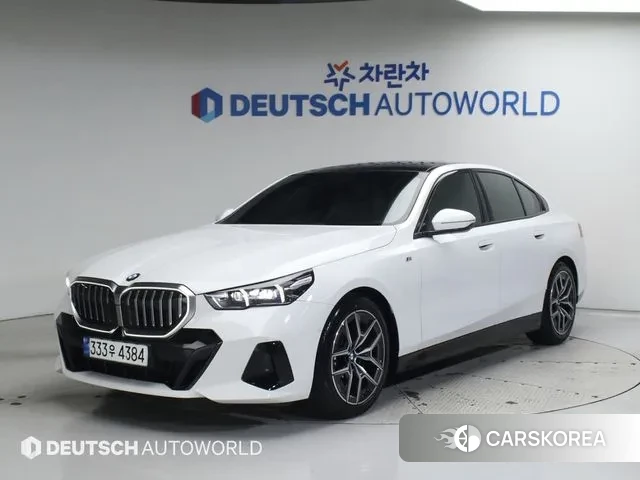 BMW 5 Series (G60) 2024 Белый из Кореи