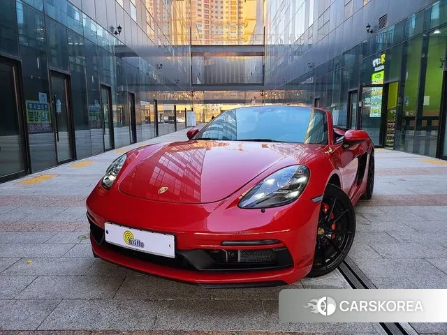 Porsche 718 Boxster 2021 Красный из Кореи